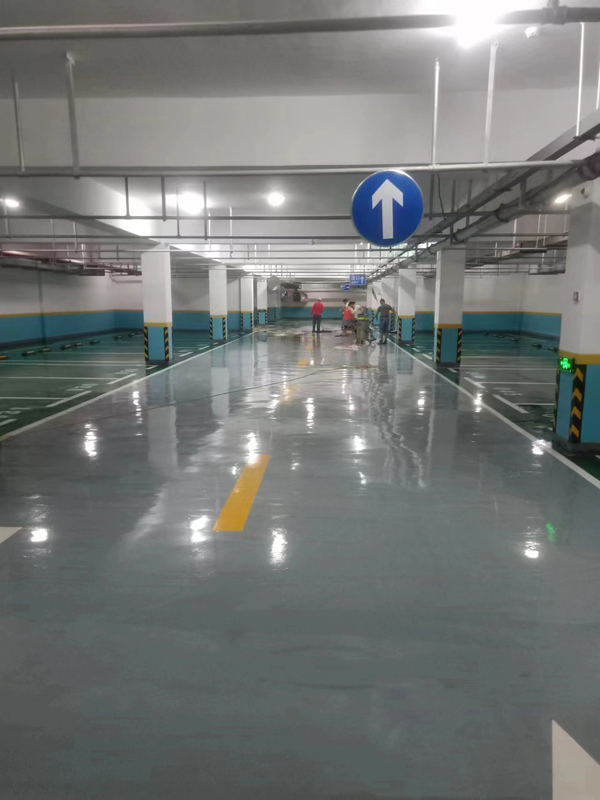 地下車庫2